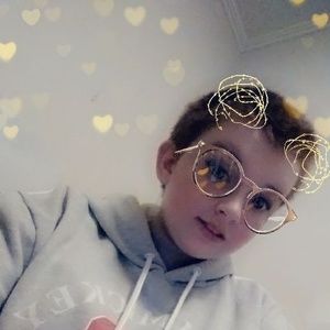 Meet your Posher, Crystel